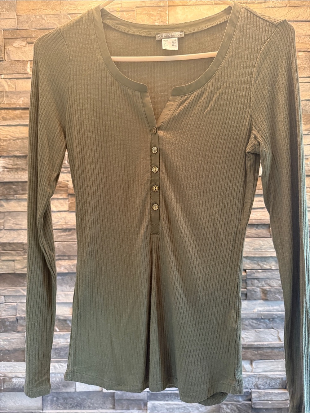 VENUS Olive Ribbed Henley Long-Sleeve Top